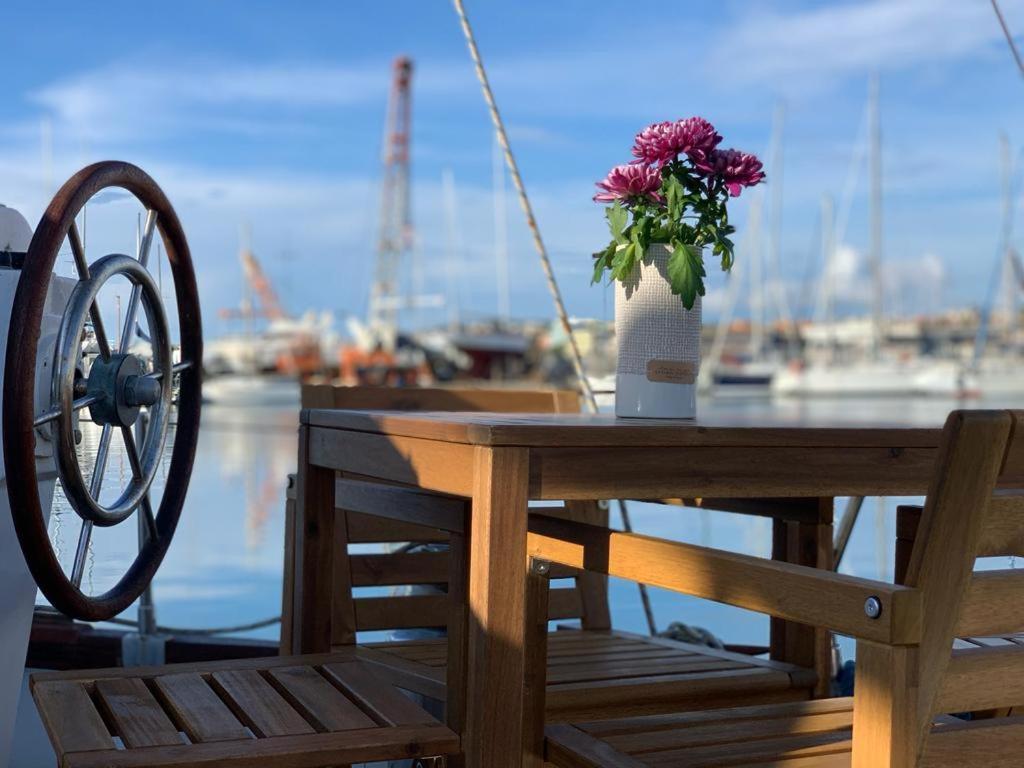 Sailing Nights Boat&Breakfast 호텔 알게로 외부 사진
